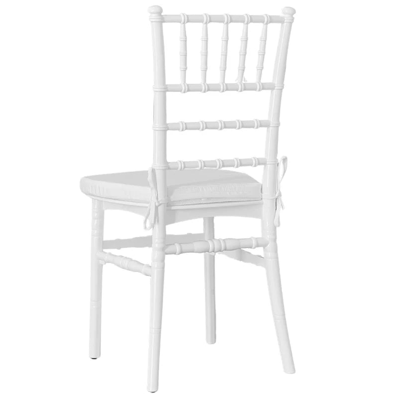 Sedia chiavarina bianca con cuscino